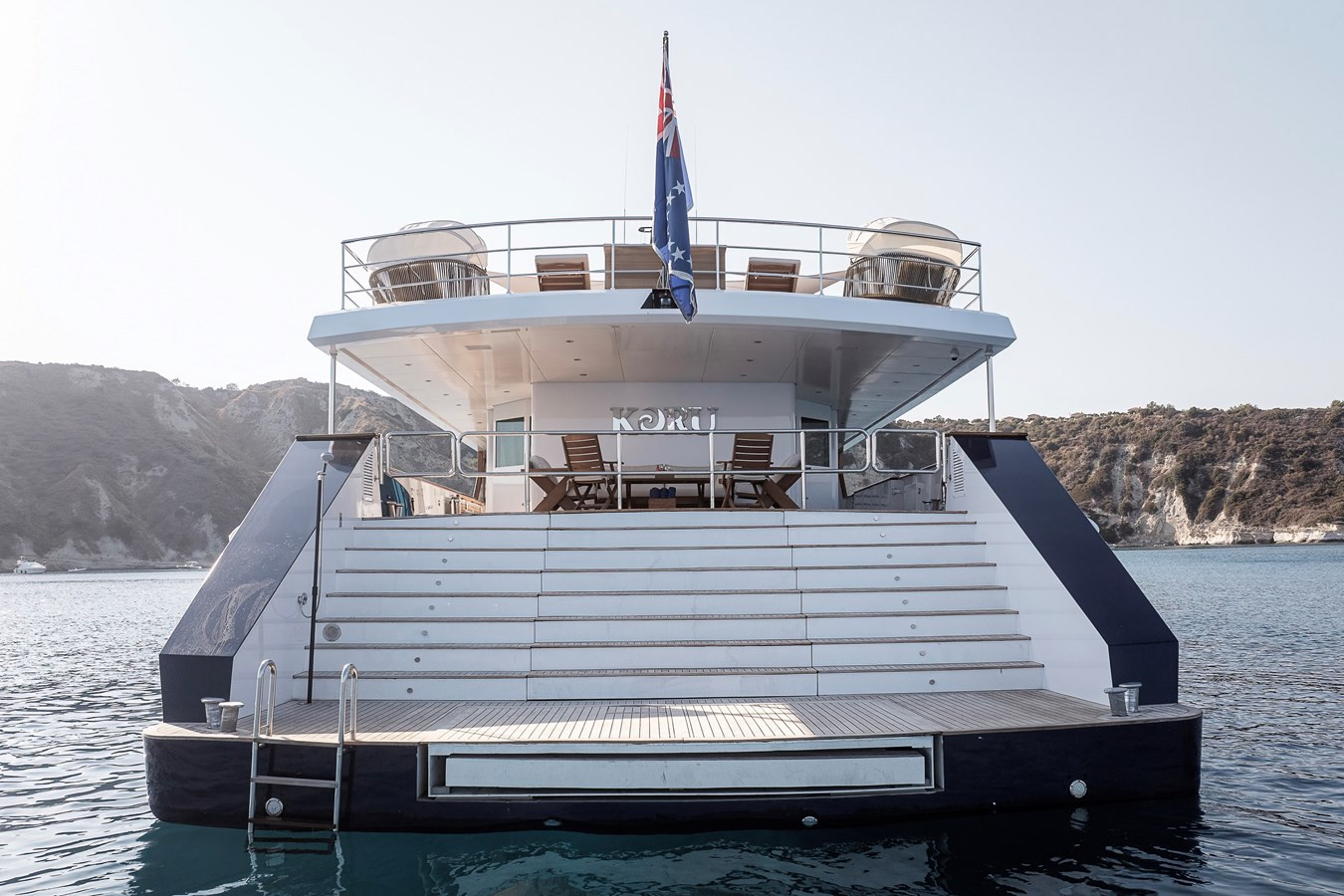 https://arconyachts.ams3.digitaloceanspaces.com/57833/conversions/large_4311083-optimize.jpg