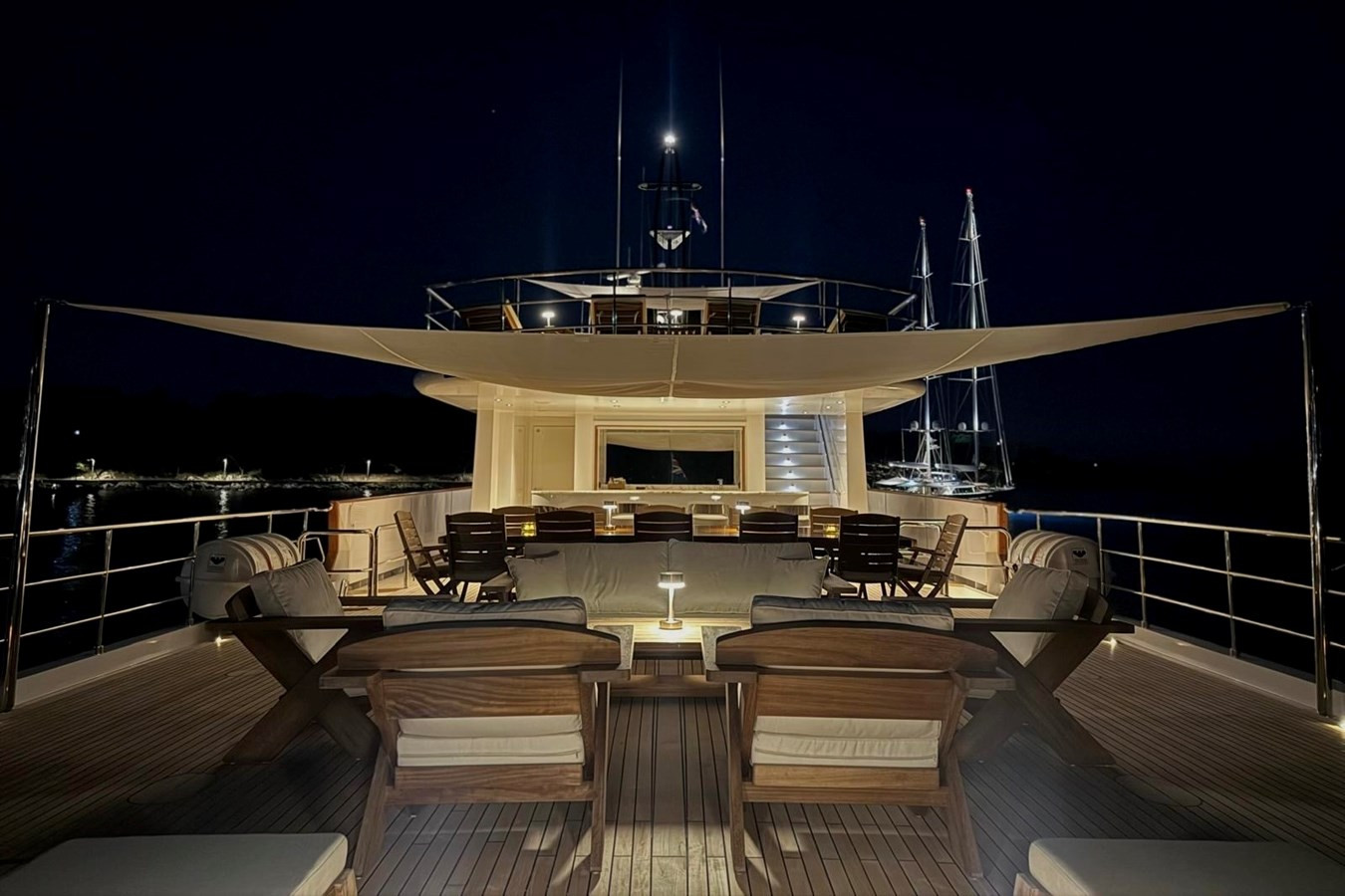 https://arconyachts.ams3.digitaloceanspaces.com/57931/conversions/large_4311087-optimize.jpg