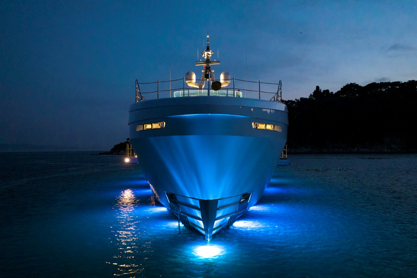 https://arconyachts.ams3.digitaloceanspaces.com/58086/conversions/large_3693686-optimize.jpg