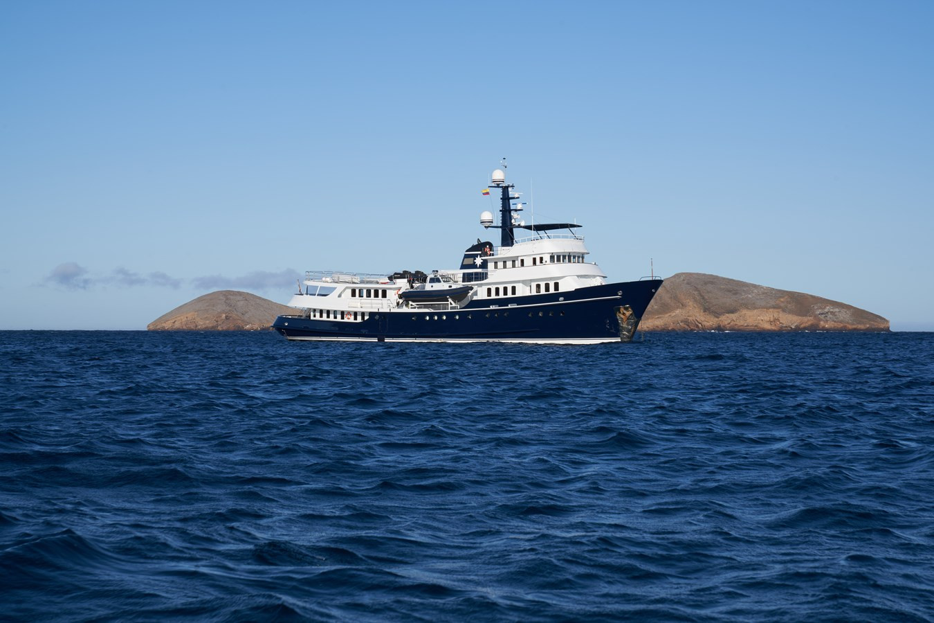 https://arconyachts.ams3.digitaloceanspaces.com/58215/conversions/large_3713136-optimize.jpg