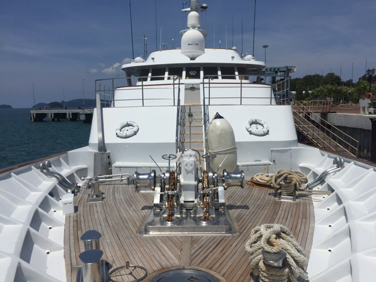 https://arconyachts.ams3.digitaloceanspaces.com/58318/conversions/large_2877015-optimize.jpg