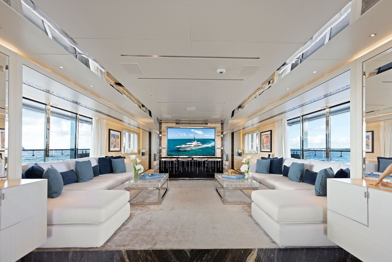 https://arconyachts.ams3.digitaloceanspaces.com/58597/conversions/large_4576620-optimize.jpg