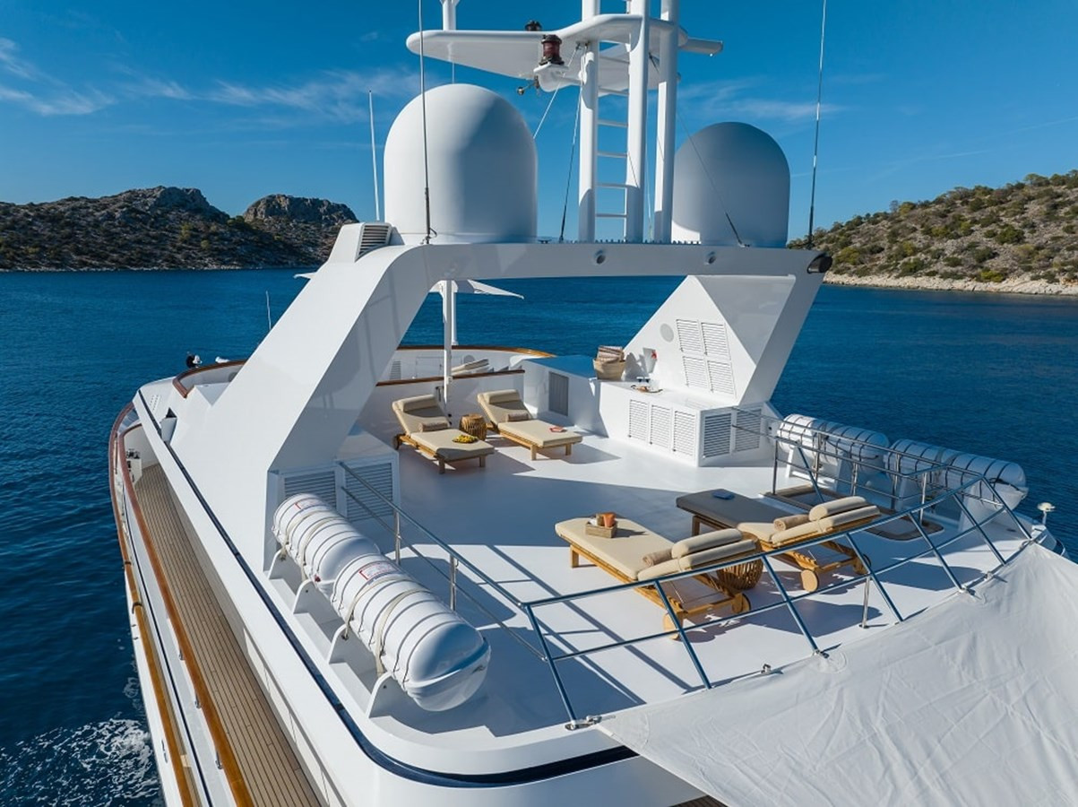 https://arconyachts.ams3.digitaloceanspaces.com/58647/conversions/large_4529943-optimize.jpg