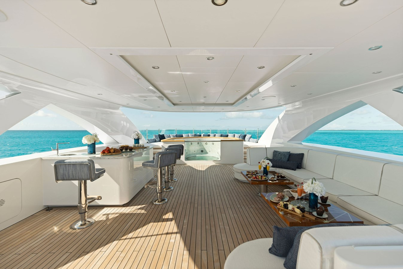 https://arconyachts.ams3.digitaloceanspaces.com/58693/conversions/large_4576654-optimize.jpg
