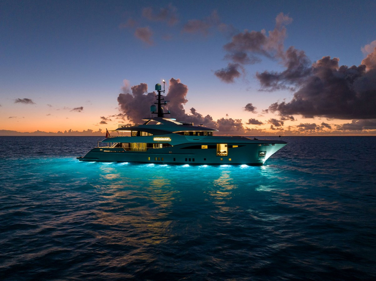 https://arconyachts.ams3.digitaloceanspaces.com/58730/conversions/large_4576668-optimize.jpg