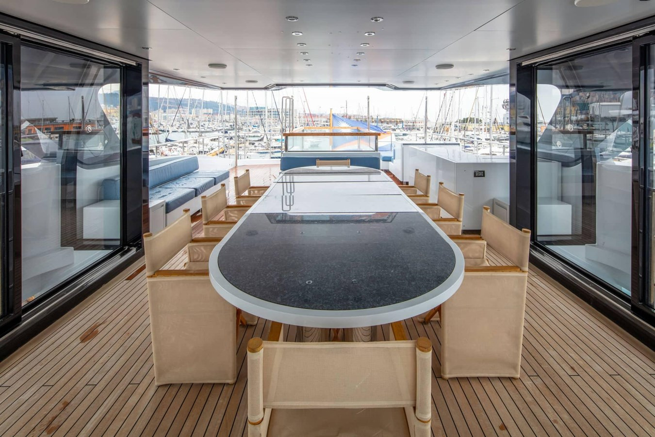 https://arconyachts.ams3.digitaloceanspaces.com/58804/conversions/large_4695947-optimize.jpg