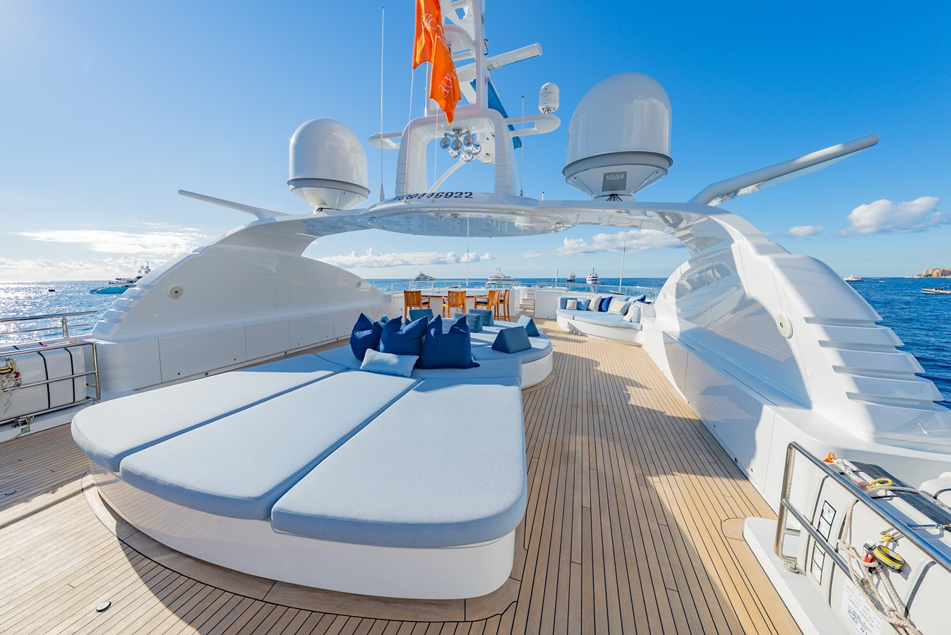 https://arconyachts.ams3.digitaloceanspaces.com/59148/conversions/large_4847222-optimize.jpg