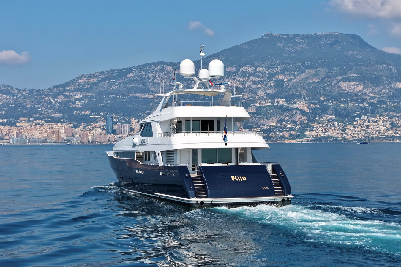 https://arconyachts.ams3.digitaloceanspaces.com/59217/conversions/large_4632812-optimize.jpg