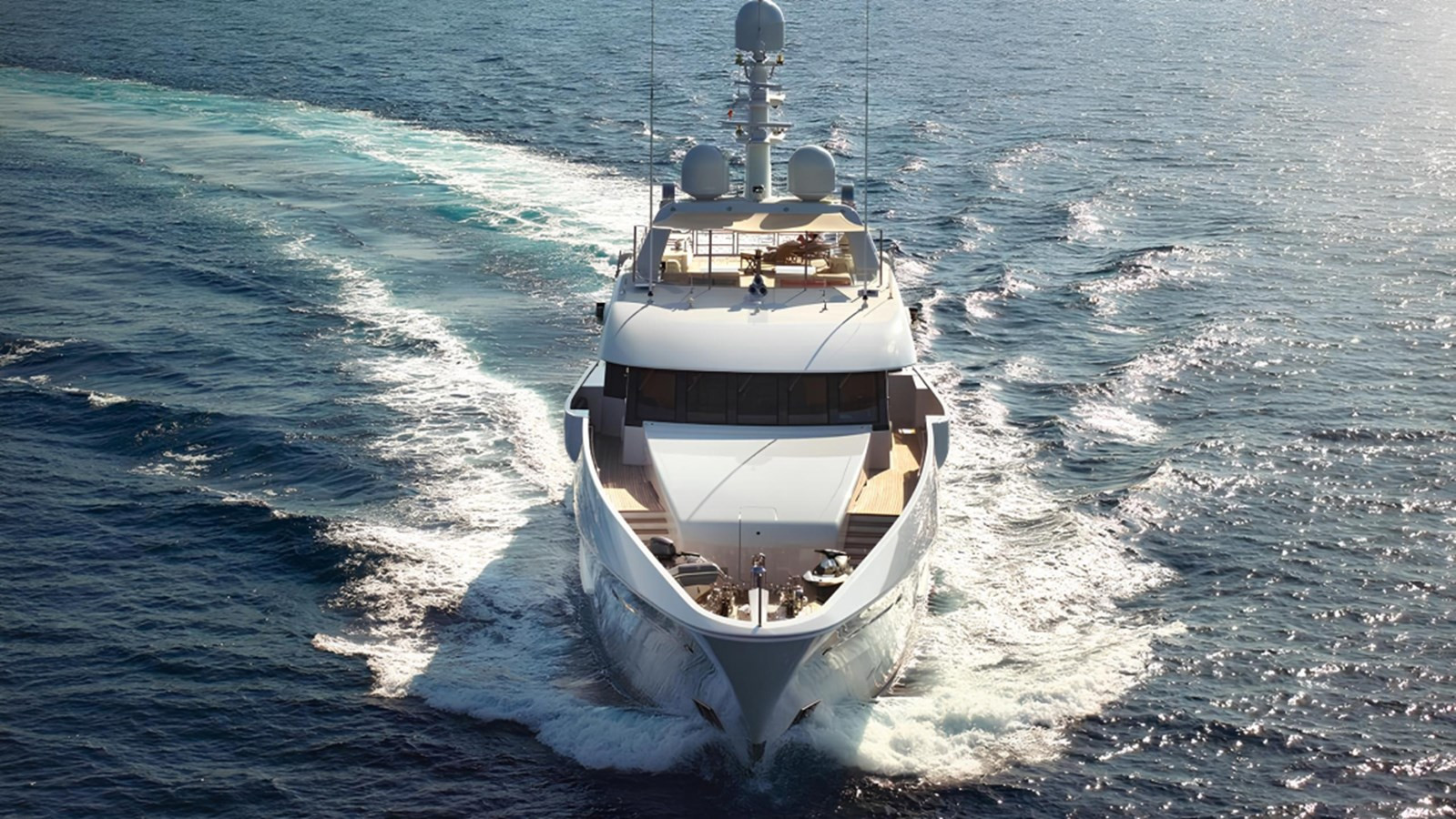 https://arconyachts.ams3.digitaloceanspaces.com/59415/conversions/large_4592919-optimize.jpg