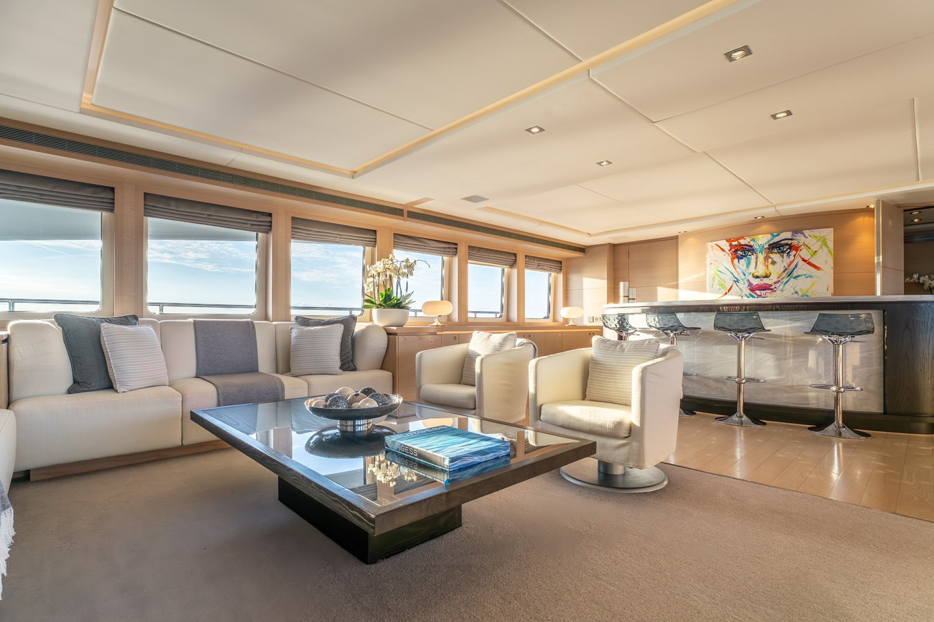 https://arconyachts.ams3.digitaloceanspaces.com/59603/conversions/large_4835288-optimize.jpg