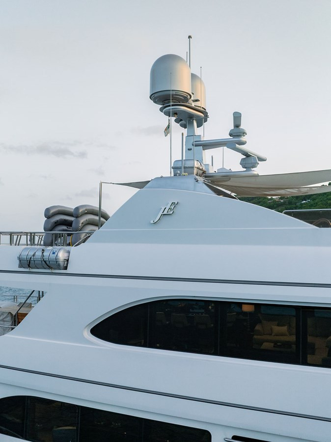https://arconyachts.ams3.digitaloceanspaces.com/60232/conversions/large_4772014-optimize.jpg