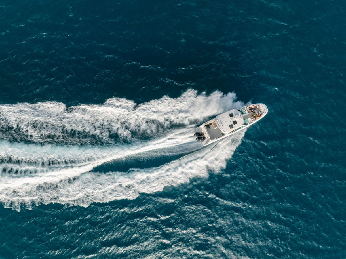 https://arconyachts.ams3.digitaloceanspaces.com/60268/conversions/large_4772038-optimize.jpg