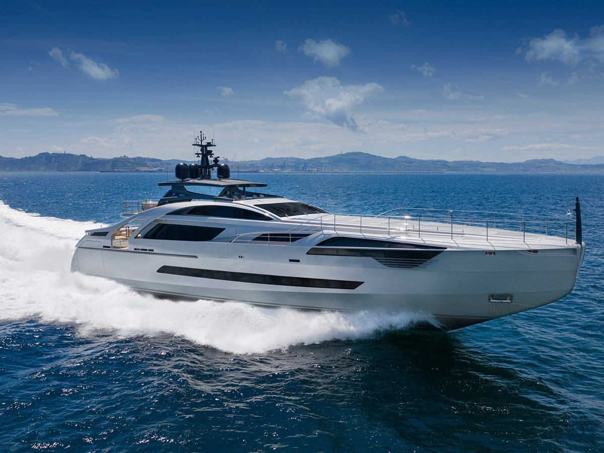 https://arconyachts.ams3.digitaloceanspaces.com/60405/conversions/large_3848338-optimize.jpg