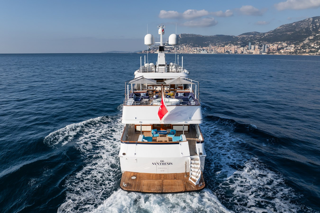 https://arconyachts.ams3.digitaloceanspaces.com/60548/conversions/large_4575692-optimize.jpg