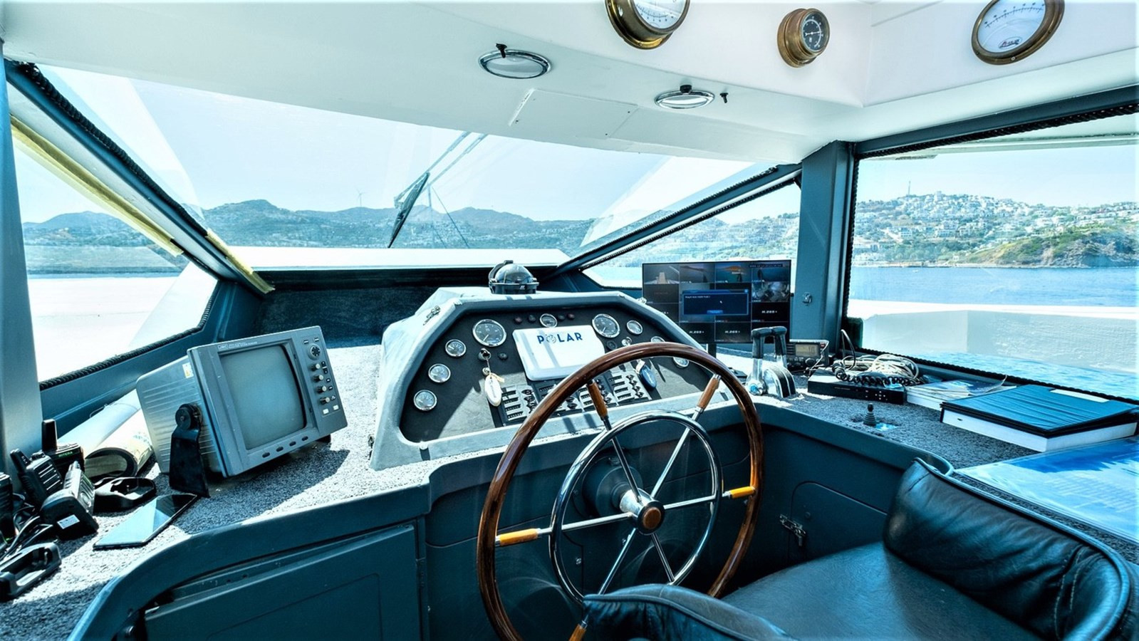 https://arconyachts.ams3.digitaloceanspaces.com/60854/conversions/large_4538923-optimize.jpg