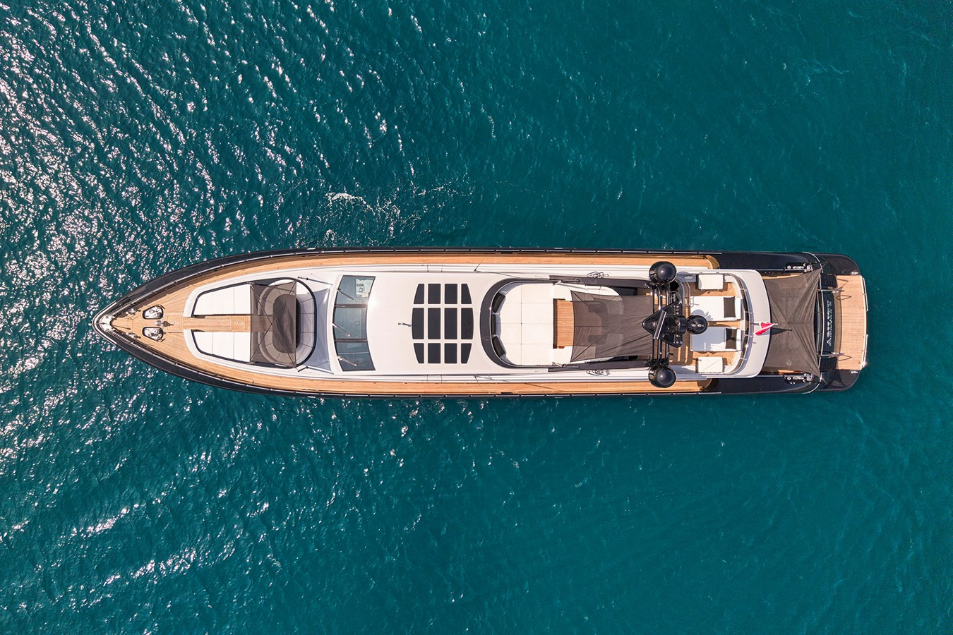 https://arconyachts.ams3.digitaloceanspaces.com/60932/conversions/large_4597616-optimize.jpg
