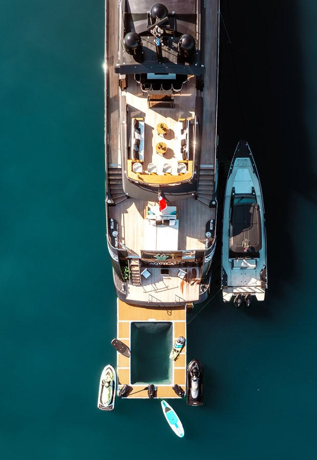 https://arconyachts.ams3.digitaloceanspaces.com/60950/conversions/large_4835605-optimize.jpg