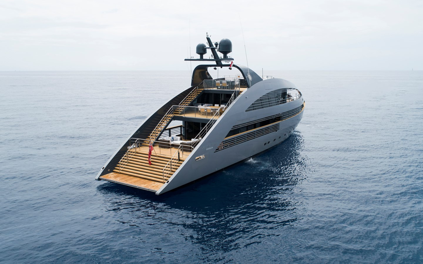 https://arconyachts.ams3.digitaloceanspaces.com/60973/conversions/large_3873347-optimize.jpg