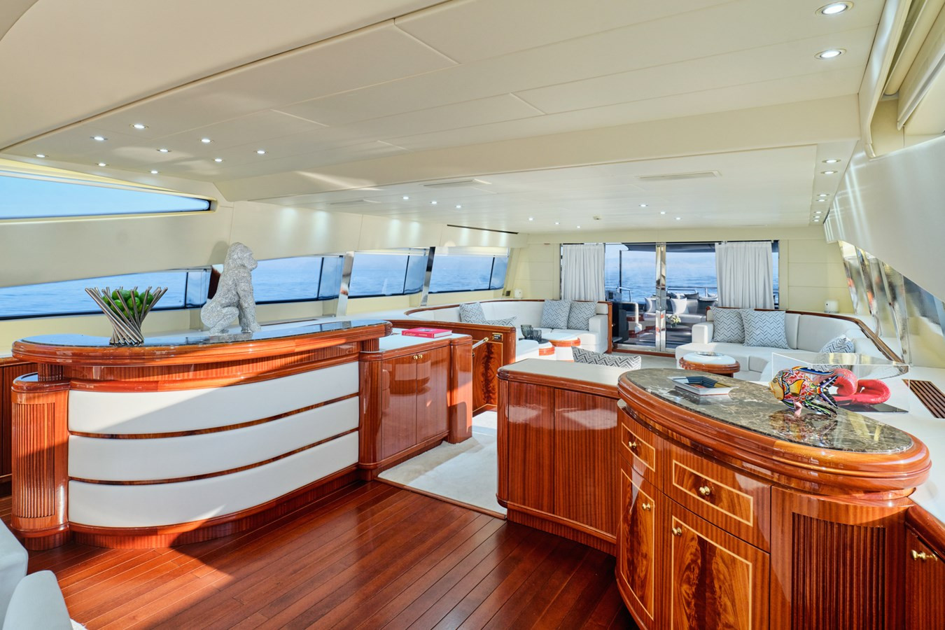 https://arconyachts.ams3.digitaloceanspaces.com/60983/conversions/large_4597637-optimize.jpg