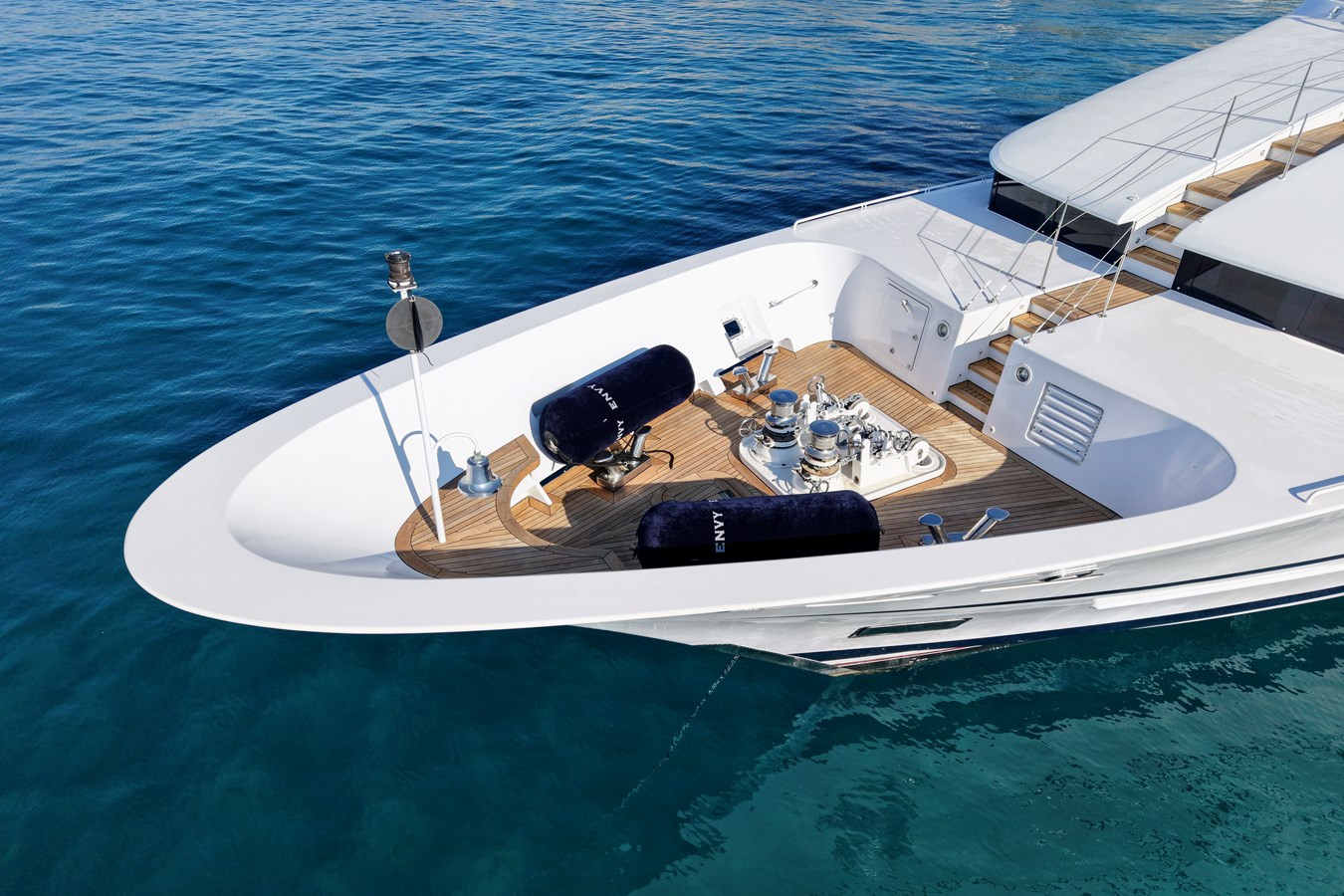 https://arconyachts.ams3.digitaloceanspaces.com/61043/conversions/large_4721334-optimize.jpg