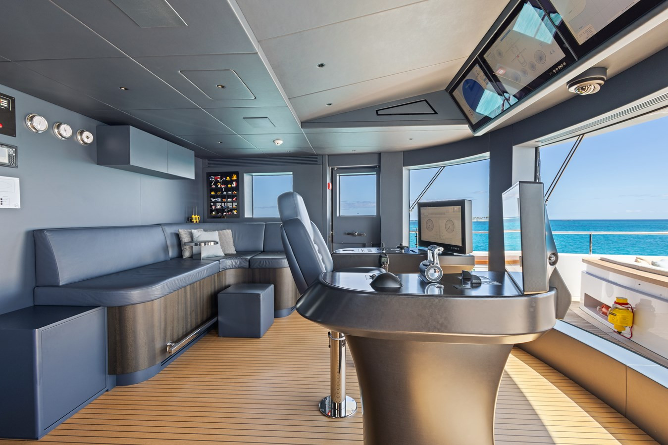 https://arconyachts.ams3.digitaloceanspaces.com/61191/conversions/large_4718127-optimize.jpg