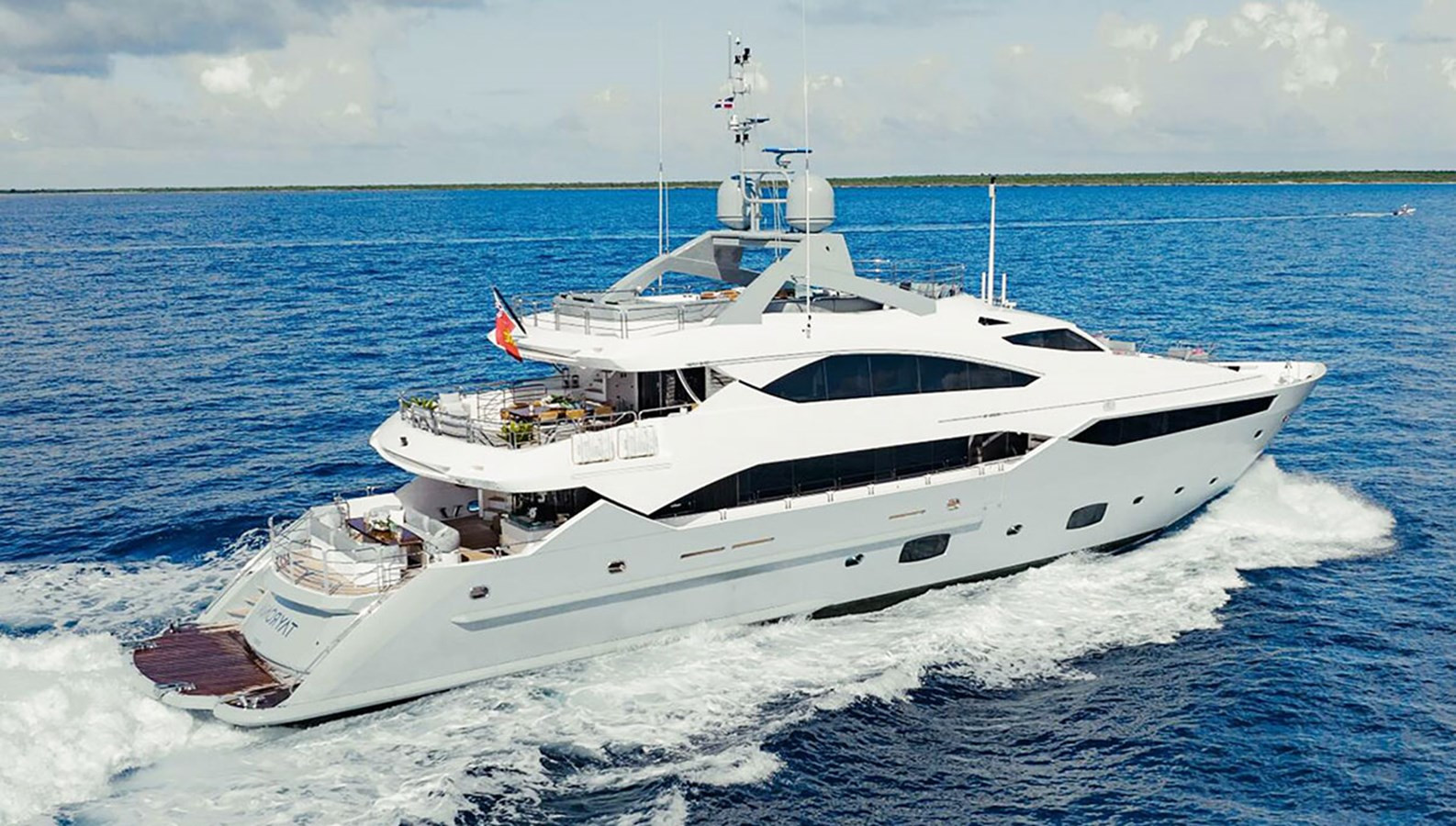https://arconyachts.ams3.digitaloceanspaces.com/61549/conversions/large_4041448-optimize.jpg