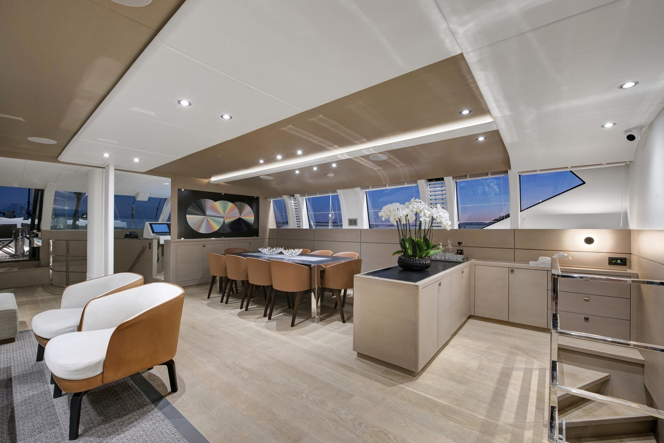 https://arconyachts.ams3.digitaloceanspaces.com/61850/conversions/large_4565715-optimize.jpg
