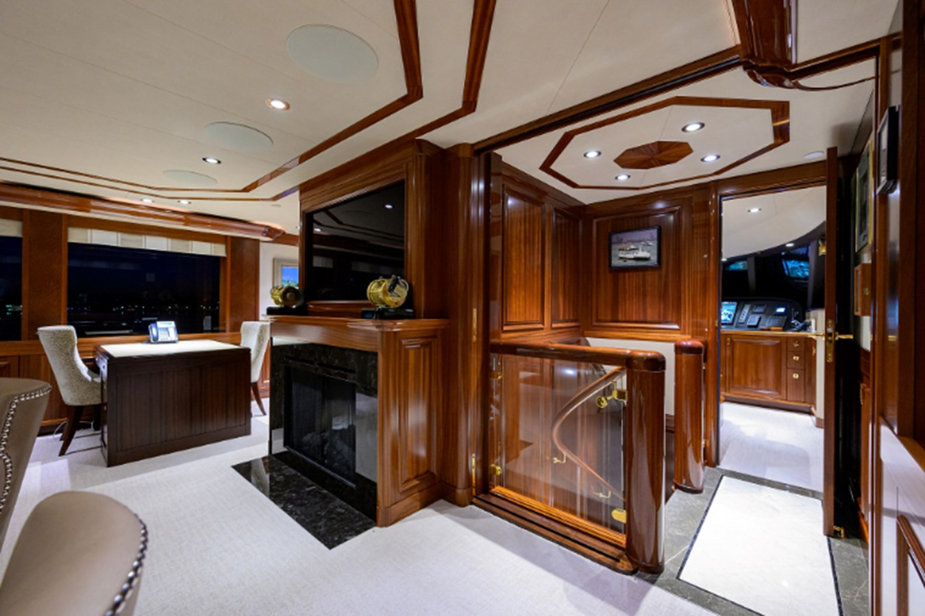 https://arconyachts.ams3.digitaloceanspaces.com/62199/conversions/large_4167691-optimize.jpg