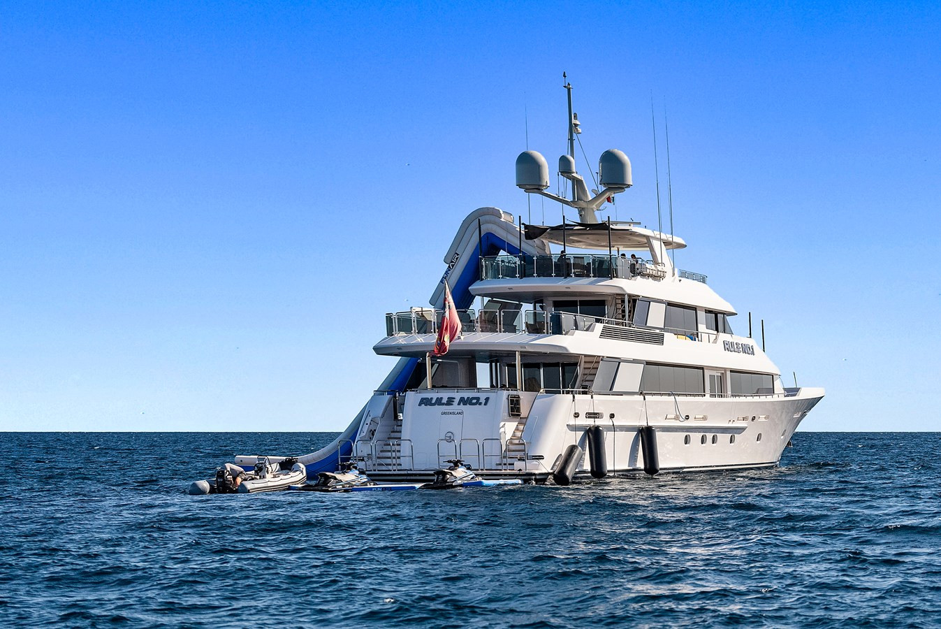 https://arconyachts.ams3.digitaloceanspaces.com/62590/conversions/large_4506263-optimize.jpg