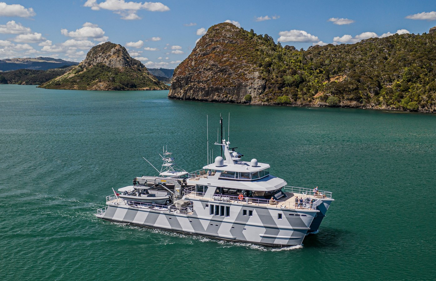 https://arconyachts.ams3.digitaloceanspaces.com/62650/conversions/large_4840770-optimize.jpg