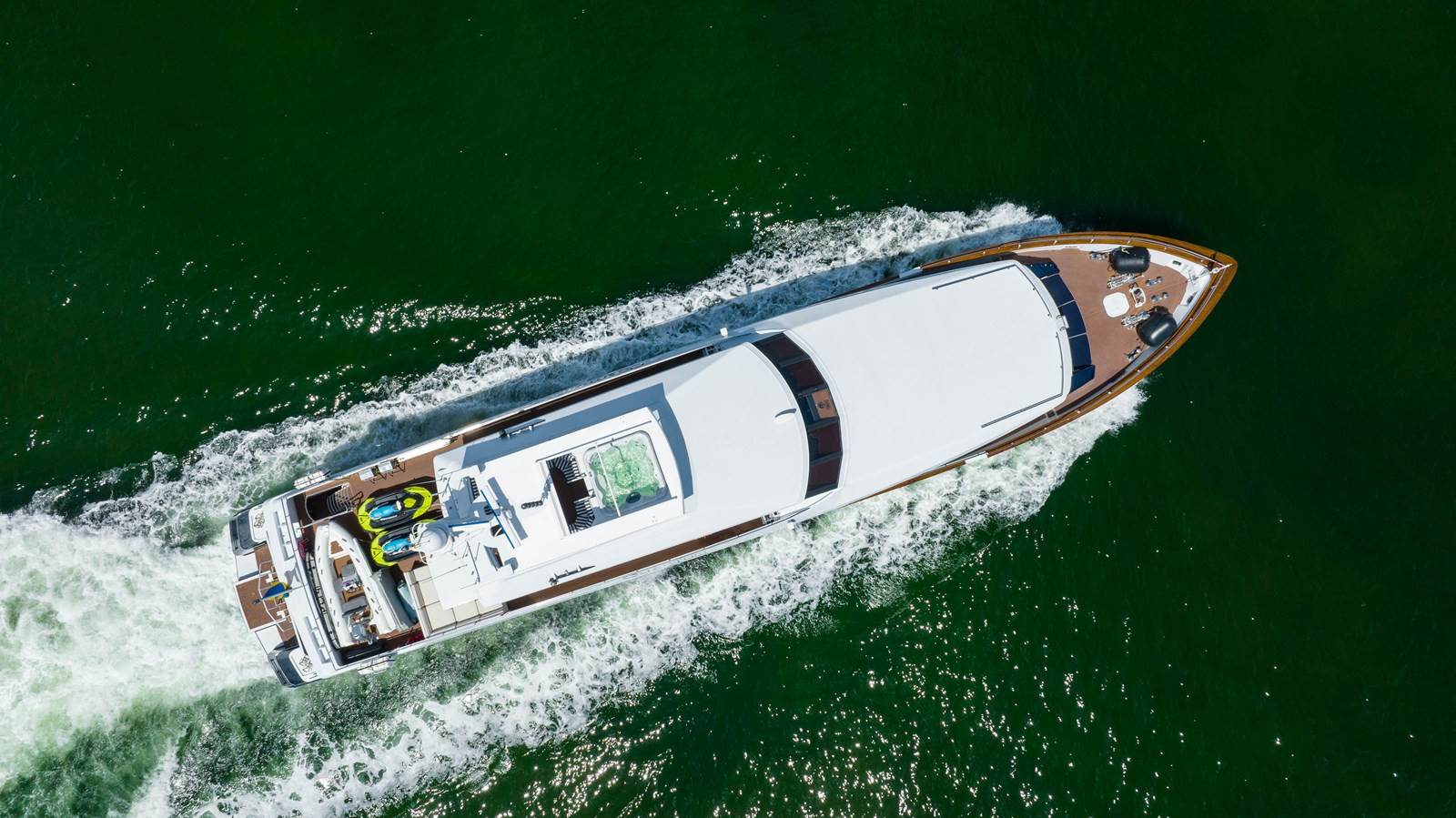 https://arconyachts.ams3.digitaloceanspaces.com/63197/conversions/large_3716930-optimize.jpg