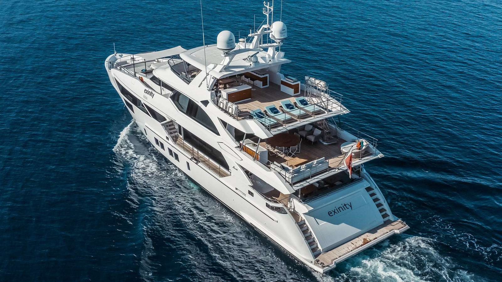 https://arconyachts.ams3.digitaloceanspaces.com/63216/conversions/large_3953487-optimize.jpg