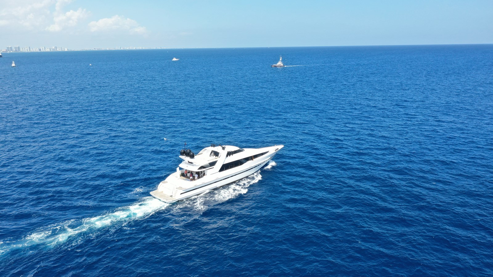 https://arconyachts.ams3.digitaloceanspaces.com/63338/conversions/large_4677266-optimize.jpg