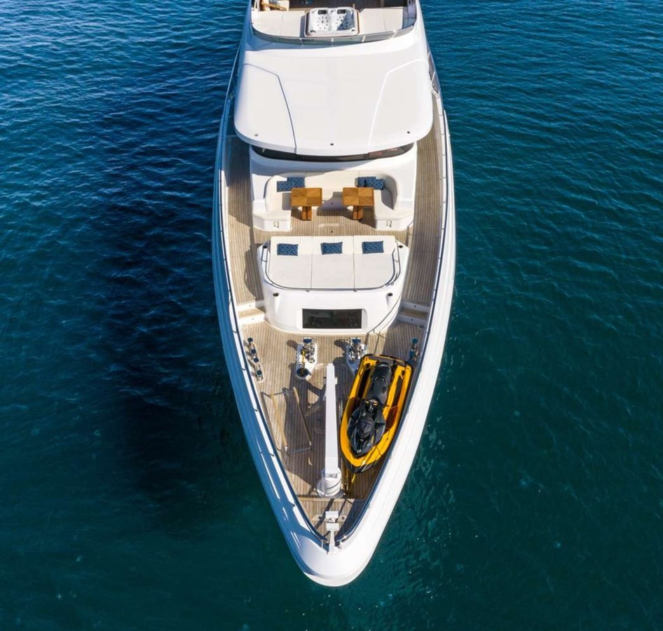 https://arconyachts.ams3.digitaloceanspaces.com/63775/conversions/large_4667826-optimize.jpg