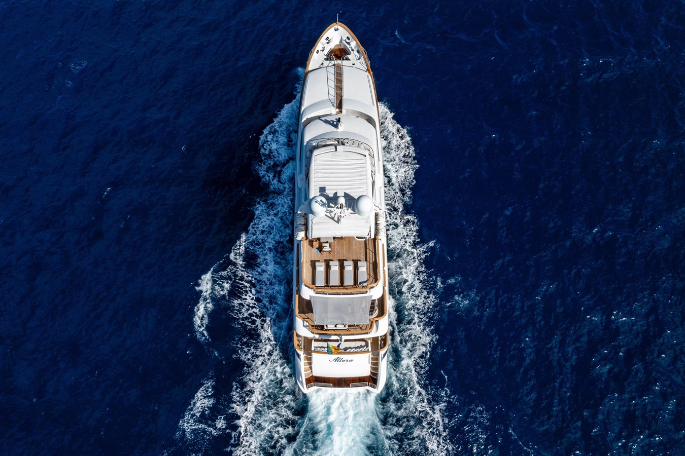 https://arconyachts.ams3.digitaloceanspaces.com/64356/conversions/large_4774963-optimize.jpg