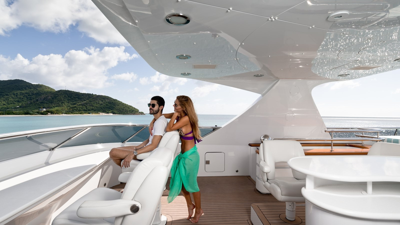https://arconyachts.ams3.digitaloceanspaces.com/64632/conversions/large_4397249-optimize.jpg