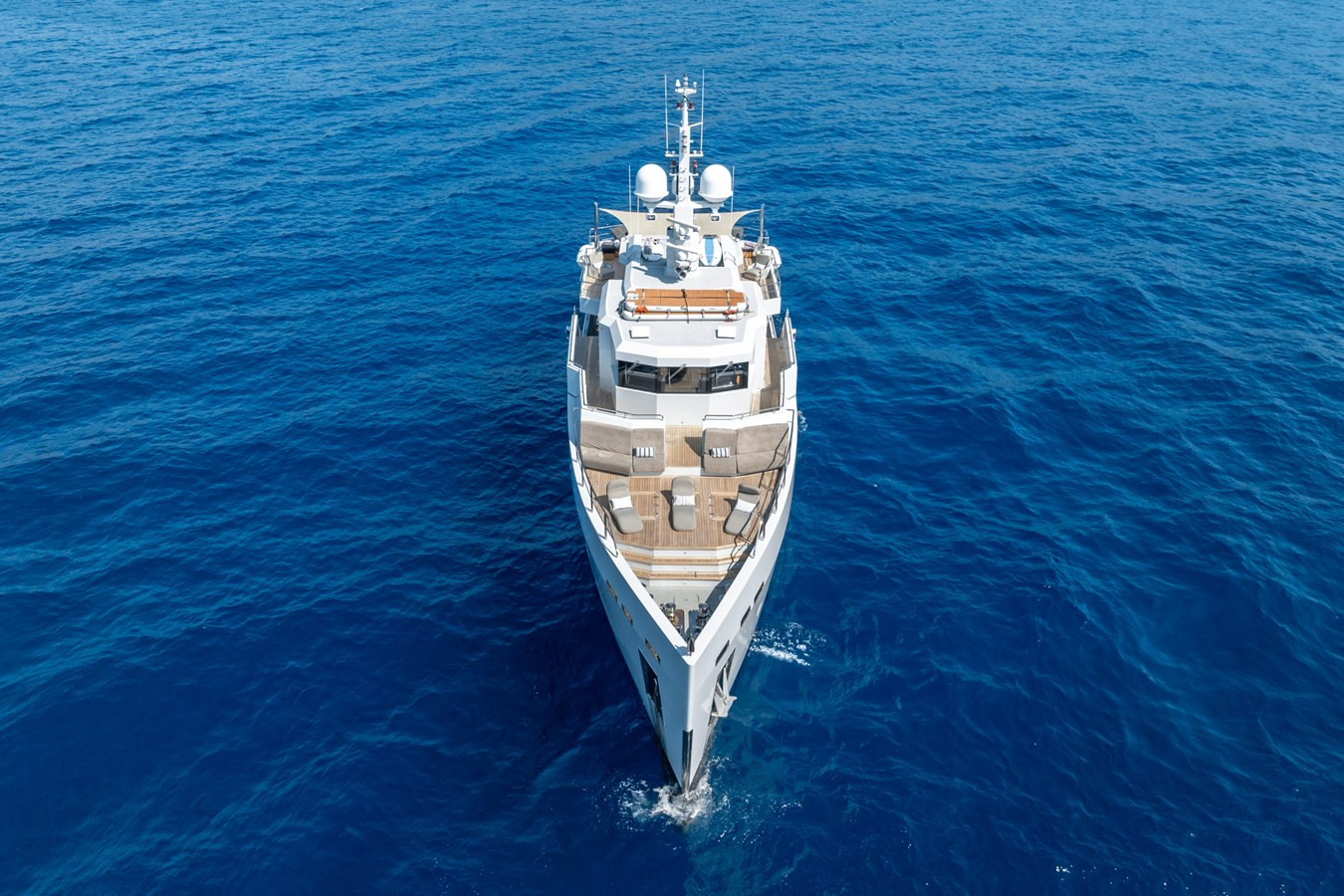 https://arconyachts.ams3.digitaloceanspaces.com/65355/conversions/large_4705313-optimize.jpg