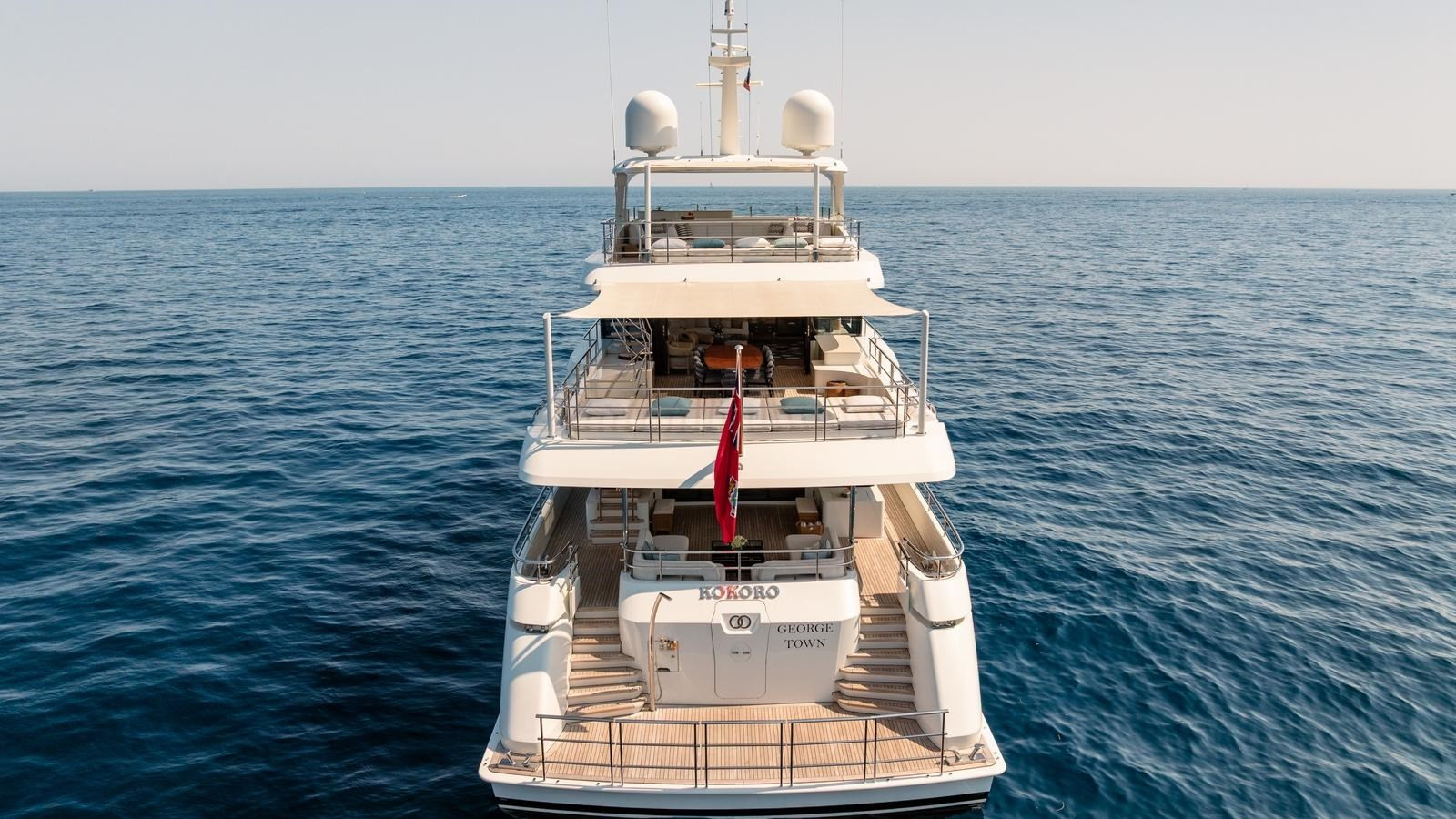 https://arconyachts.ams3.digitaloceanspaces.com/65451/conversions/large_4774003-optimize.jpg