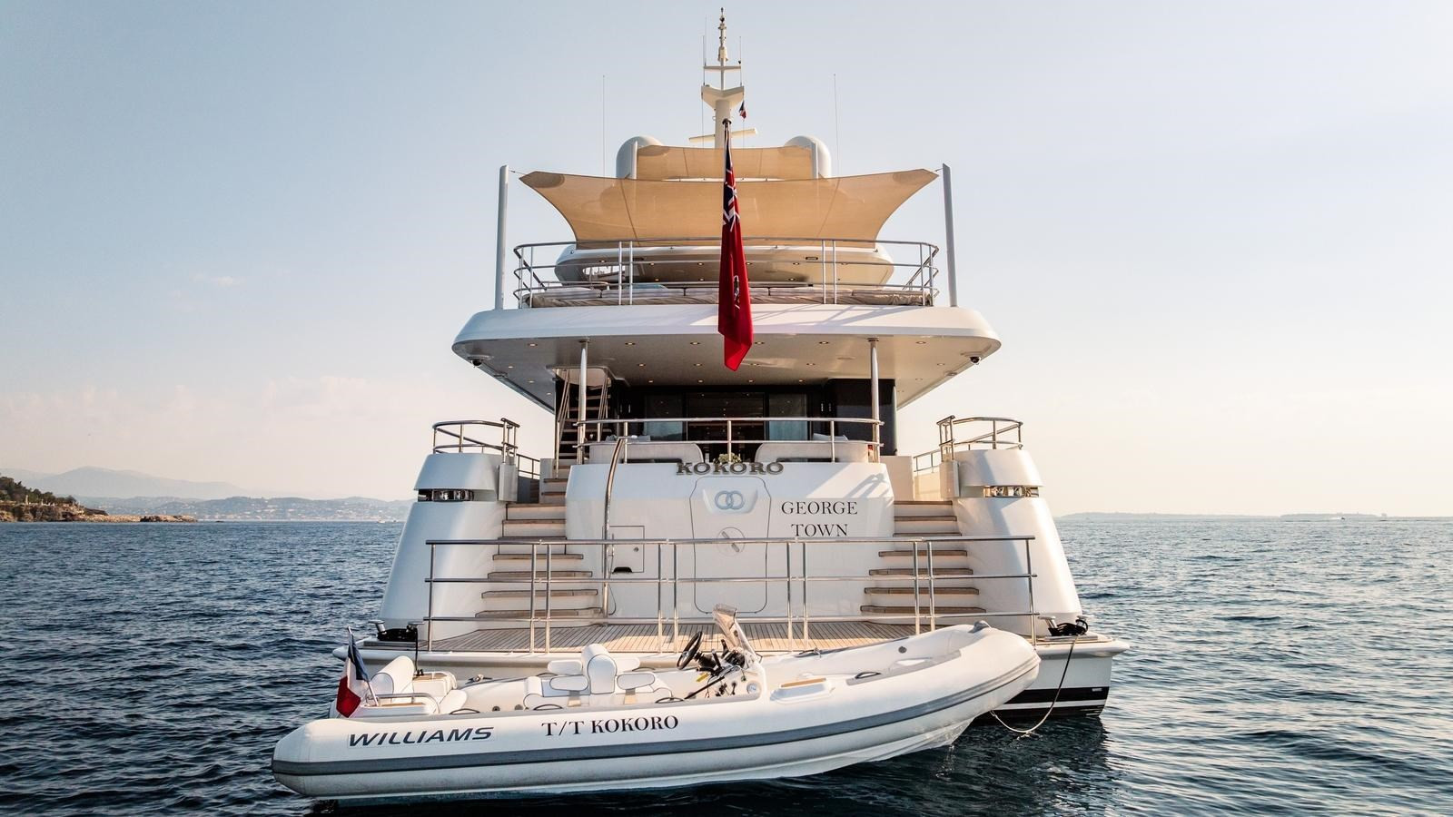 https://arconyachts.ams3.digitaloceanspaces.com/65453/conversions/large_4774042-optimize.jpg