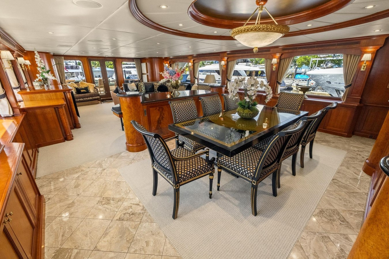 https://arconyachts.ams3.digitaloceanspaces.com/65885/conversions/large_4847100-optimize.jpg