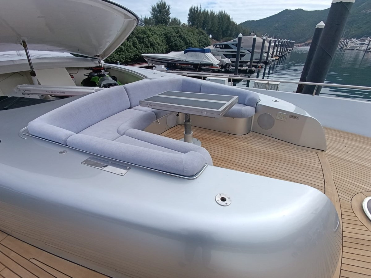 https://arconyachts.ams3.digitaloceanspaces.com/66132/conversions/large_4508335-optimize.jpg