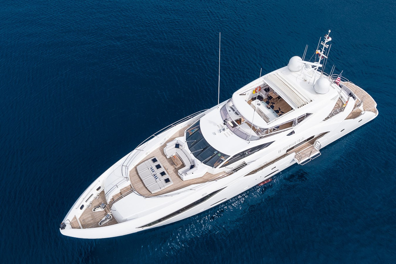 https://arconyachts.ams3.digitaloceanspaces.com/66572/conversions/large_3523988-optimize.jpg