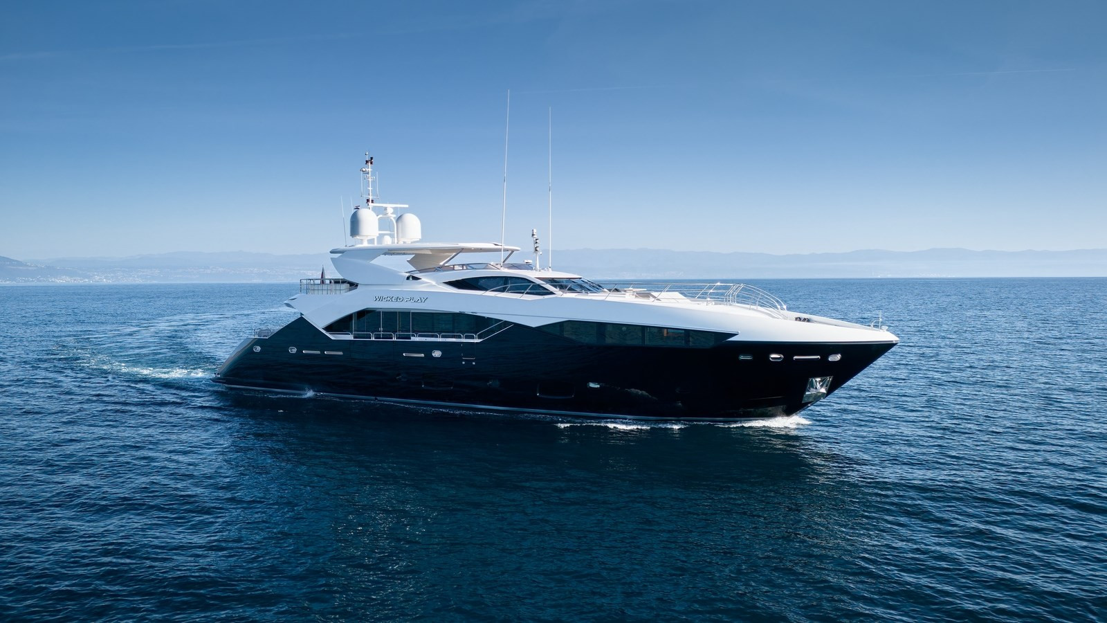 https://arconyachts.ams3.digitaloceanspaces.com/66582/conversions/large_4437563-optimize.jpg