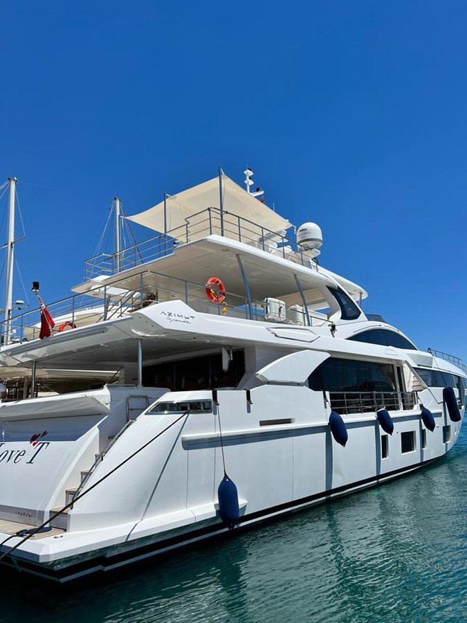 https://arconyachts.ams3.digitaloceanspaces.com/66810/conversions/large_4075486-optimize.jpg