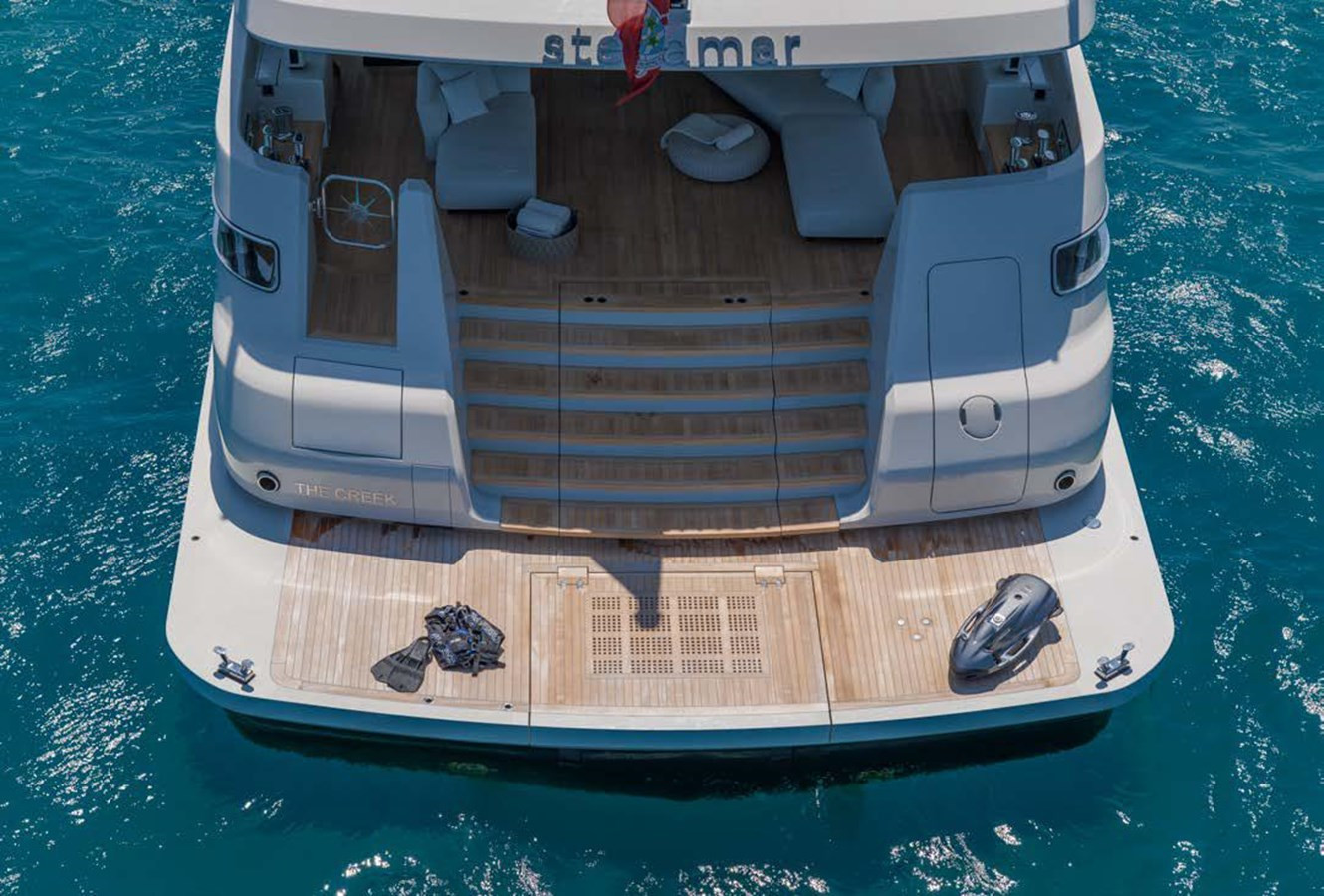 https://arconyachts.ams3.digitaloceanspaces.com/67014/conversions/large_4852116-optimize.jpg