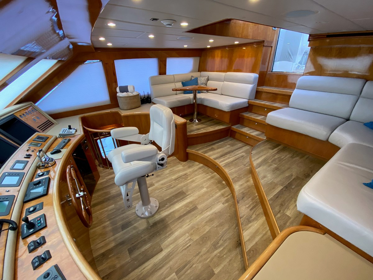 https://arconyachts.ams3.digitaloceanspaces.com/67208/conversions/large_3976496-optimize.jpg