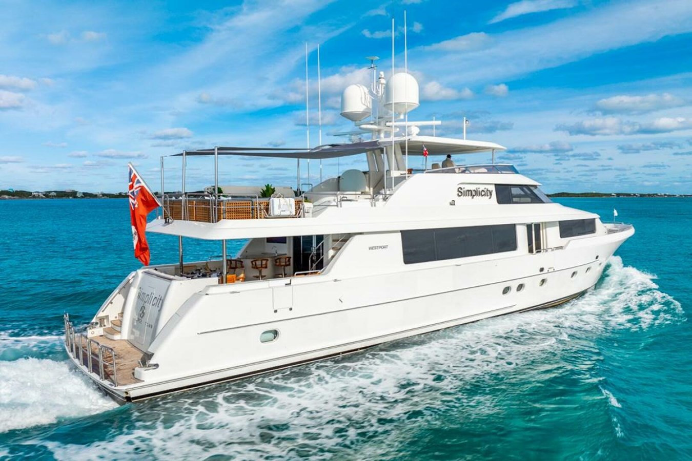 https://arconyachts.ams3.digitaloceanspaces.com/67321/conversions/large_4642403-optimize.jpg