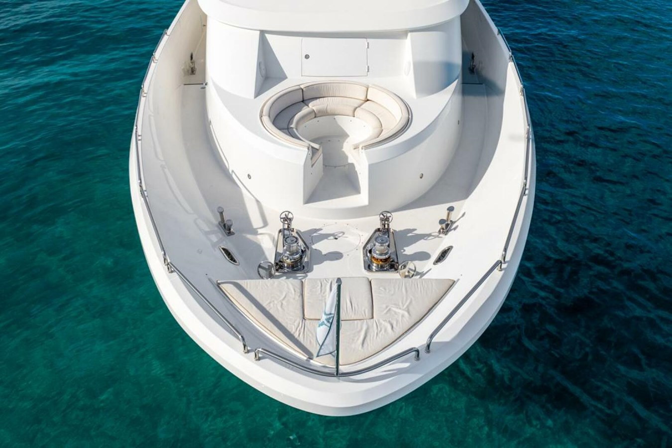 https://arconyachts.ams3.digitaloceanspaces.com/67336/conversions/large_4642409-optimize.jpg