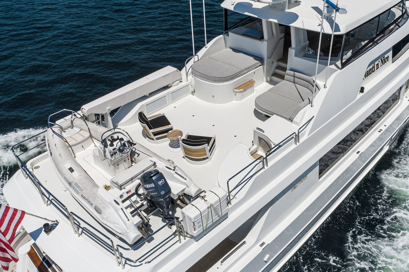 https://arconyachts.ams3.digitaloceanspaces.com/67752/conversions/large_4671810-optimize.jpg