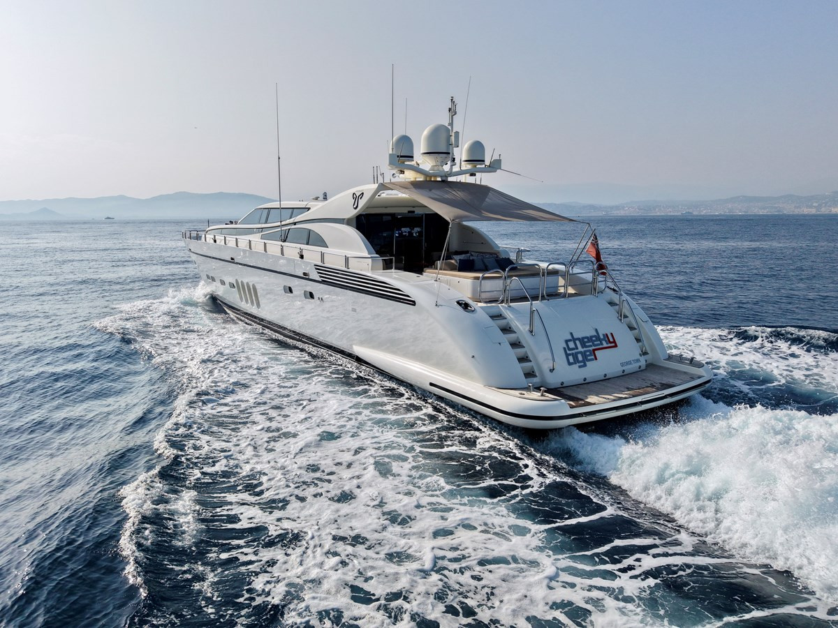 https://arconyachts.ams3.digitaloceanspaces.com/68025/conversions/large_4696153-optimize.jpg